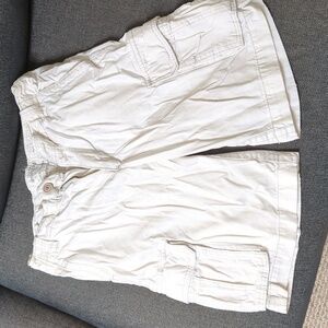 Aeropostale Shorts 30 White